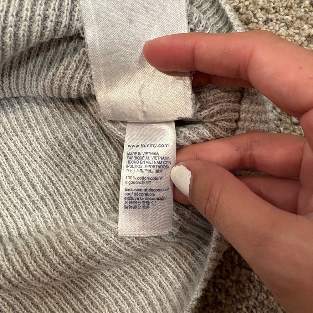 Tommy Jean waffle knit long sleeve small - Picture 3 of 3